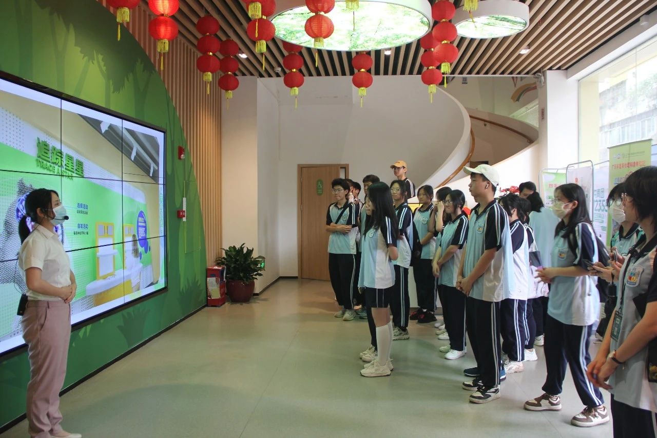 学子踏春行，研学悦慧心｜我校开展心理健康科普研学活动